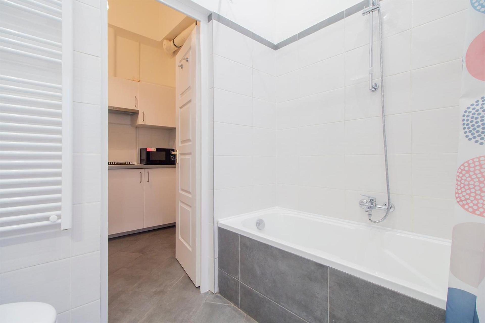 Kalvin 2Bdr Apartment With Ac Boedapest Buitenkant foto